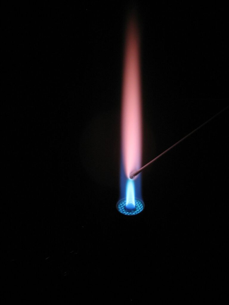ルビジウムの炎色反応